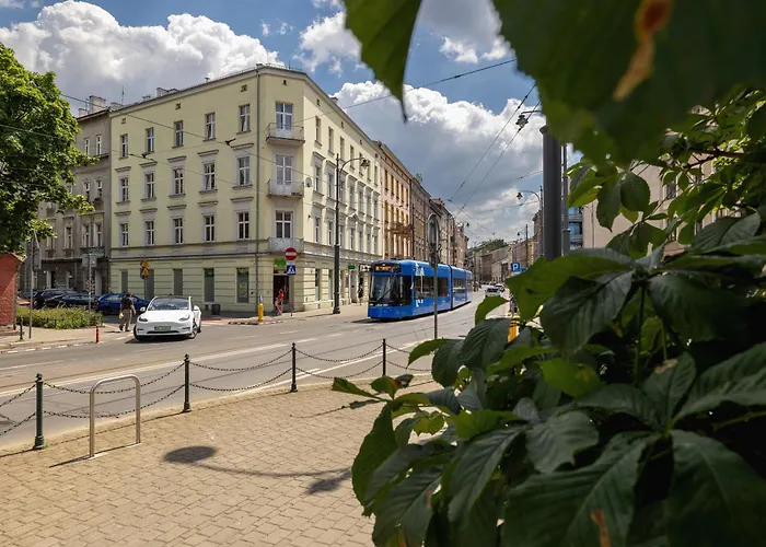 1 Bedroom Apartment With Ac - Dluga 65 Street